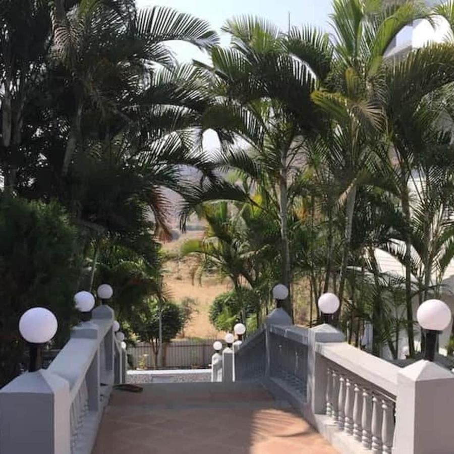 Hotel Complimentary Water Park Igatpuri Exterior foto