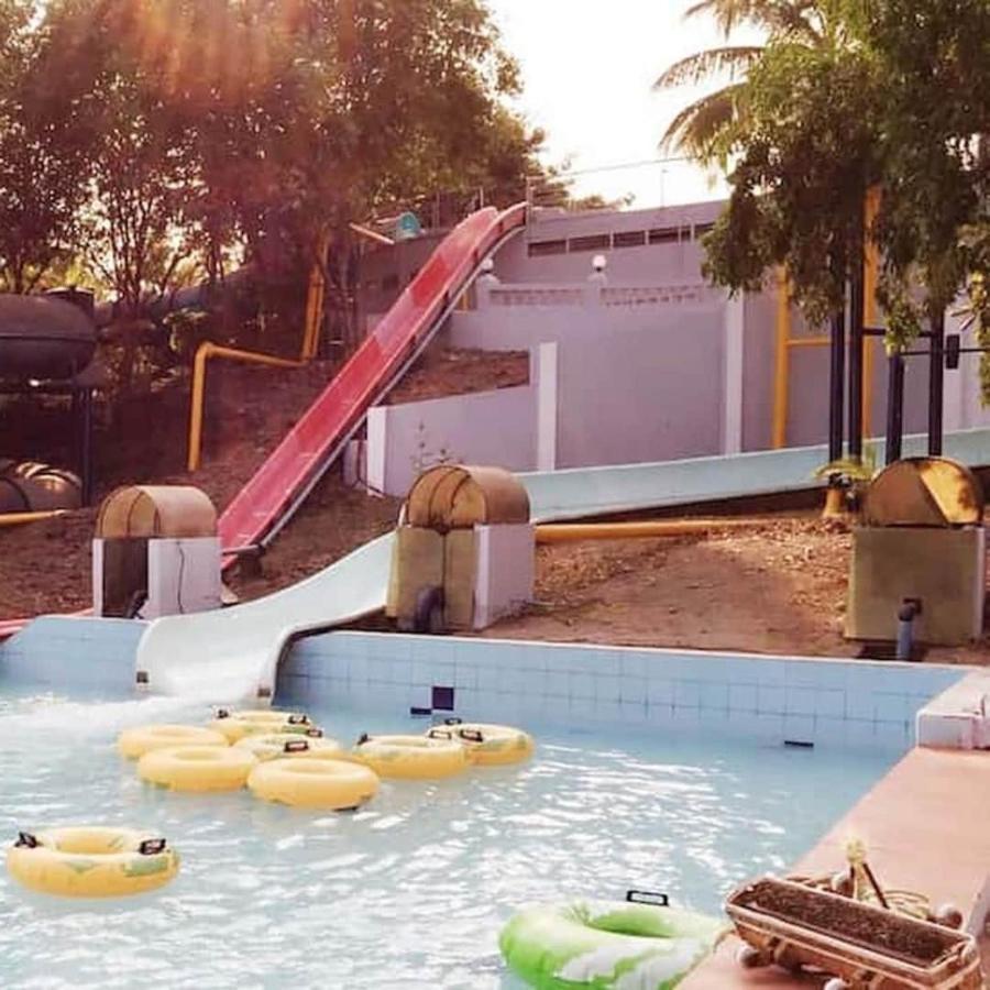 Hotel Complimentary Water Park Igatpuri Exterior foto