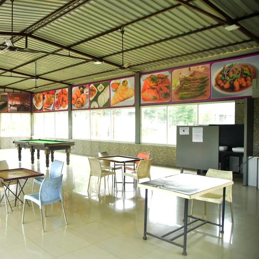 Hotel Complimentary Water Park Igatpuri Exterior foto